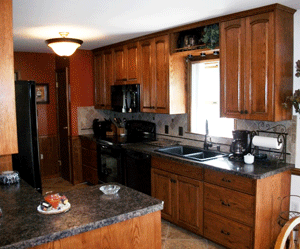 Golden Hickory Stain on Oak Kitchen Picture